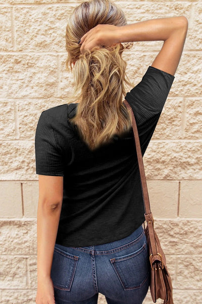 Thread Knit Solid Color Short Sleeves
