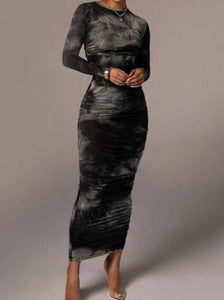 Slim Fit And Versatile Printing And Dyeing Dress