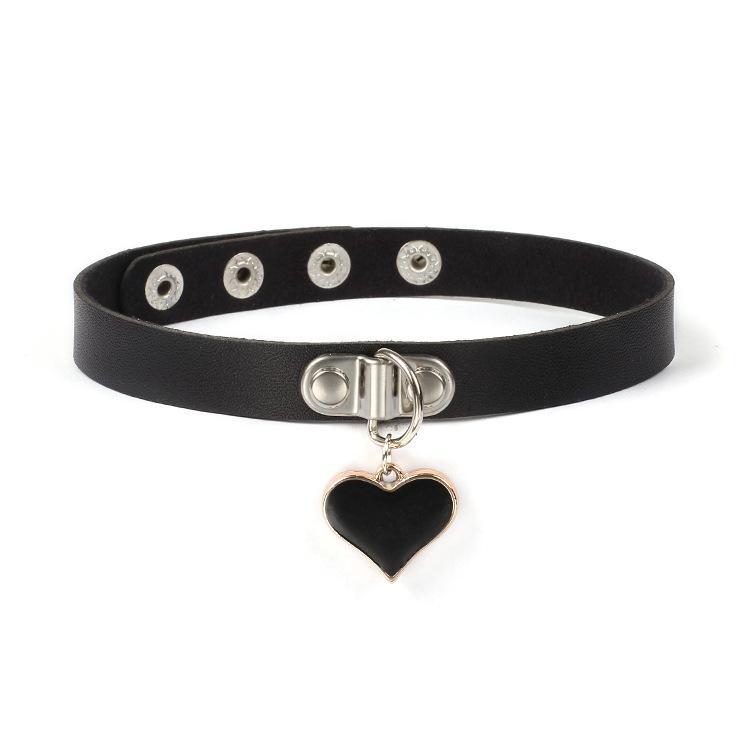 Geometric Pendant Leather Clavicle Necklace