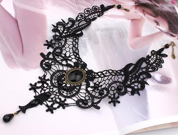 Gothic Lace necklace